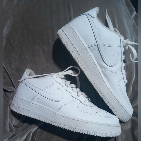 Nike Other - *GREAT DEAL* Nike Air Force 1